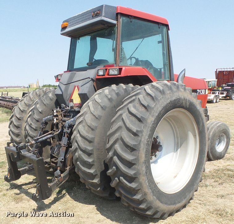 image for item DD0312 Case IH 7130  tractor