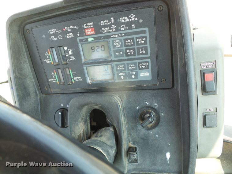 image for item DD0312 Case IH 7130  tractor