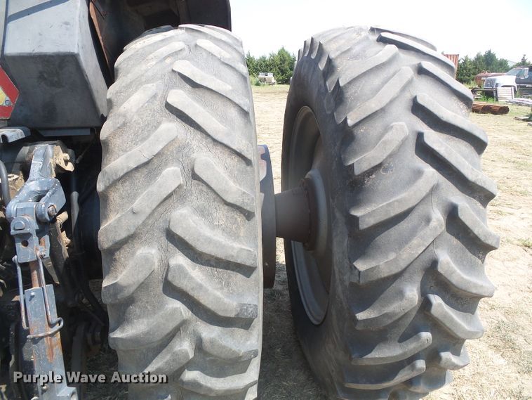 image for item DD0312 Case IH 7130  tractor