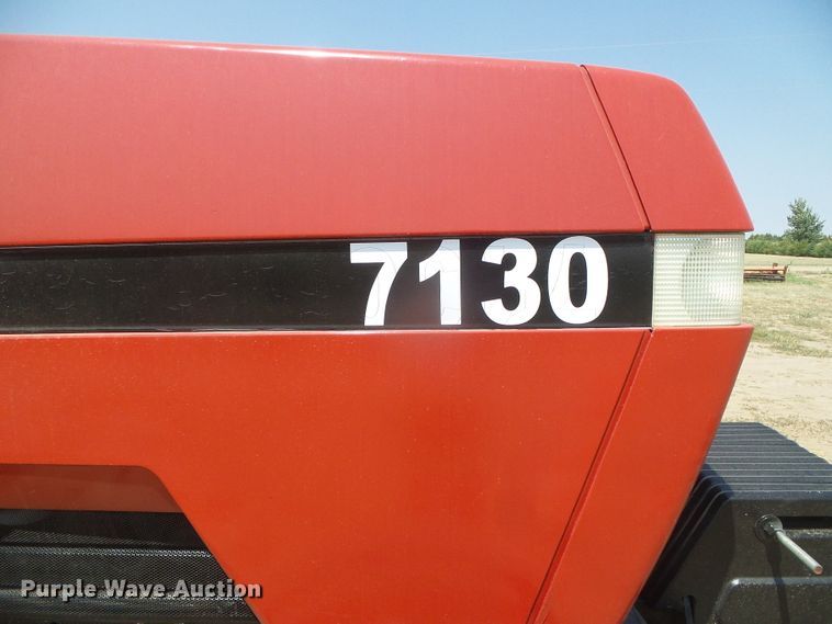 image for item DD0312 Case IH 7130  tractor