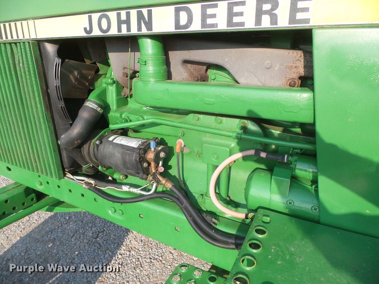 image for item DD0318 1979 John Deere 4040  tractor
