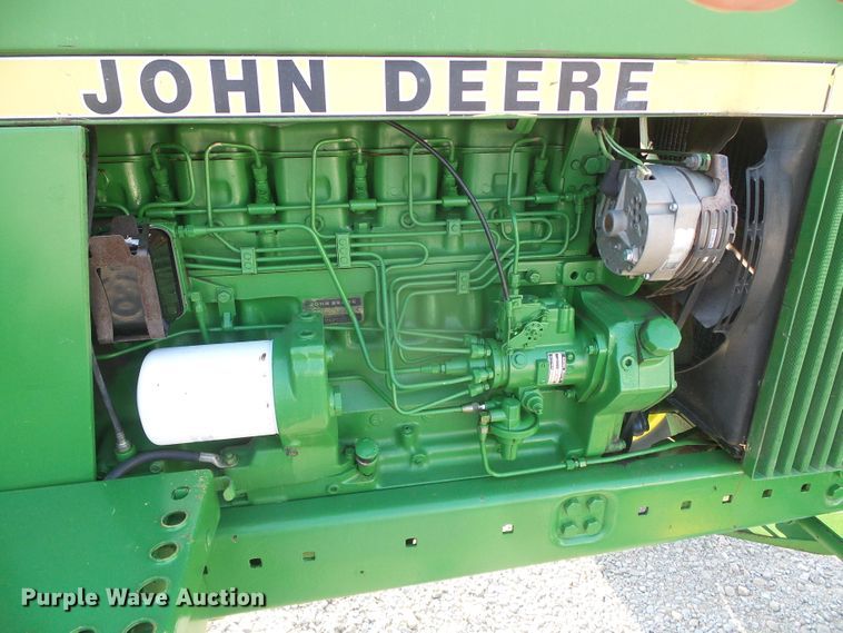 image for item DD0318 1979 John Deere 4040  tractor