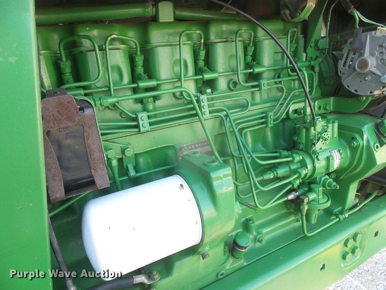 image for item DD0318 1979 John Deere 4040  tractor