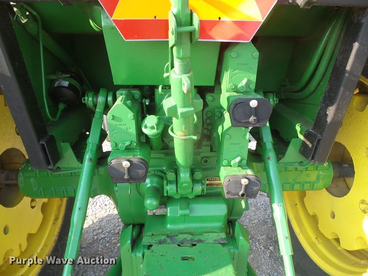image for item DD0318 1979 John Deere 4040  tractor