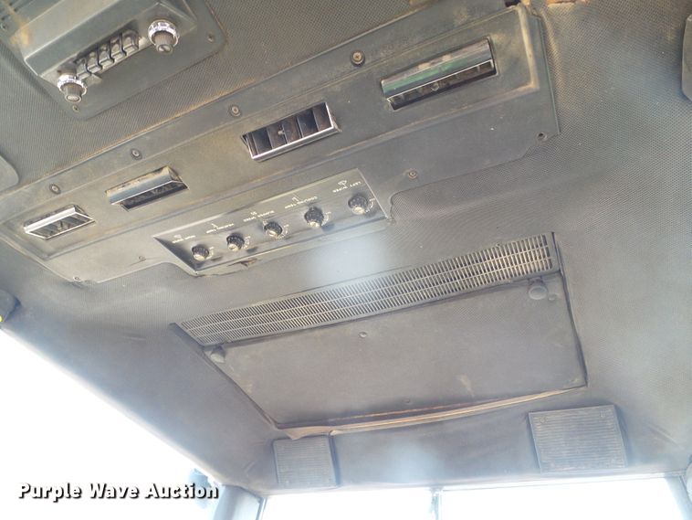 image for item DD0318 1979 John Deere 4040  tractor