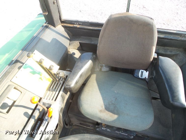 image for item DD0318 1979 John Deere 4040  tractor