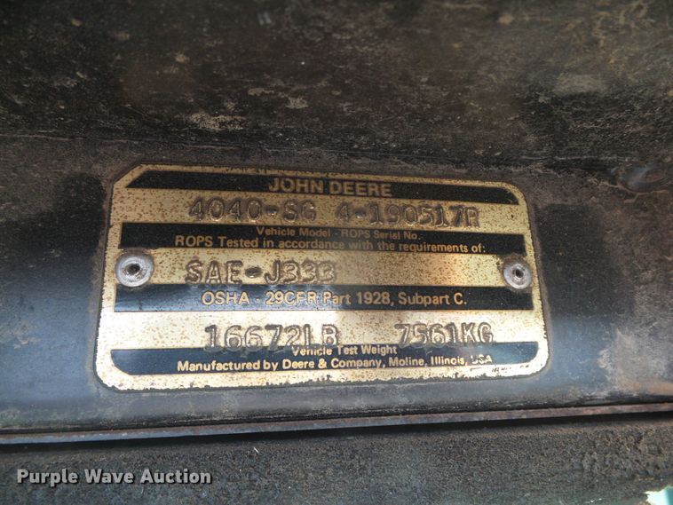 image for item DD0318 1979 John Deere 4040  tractor