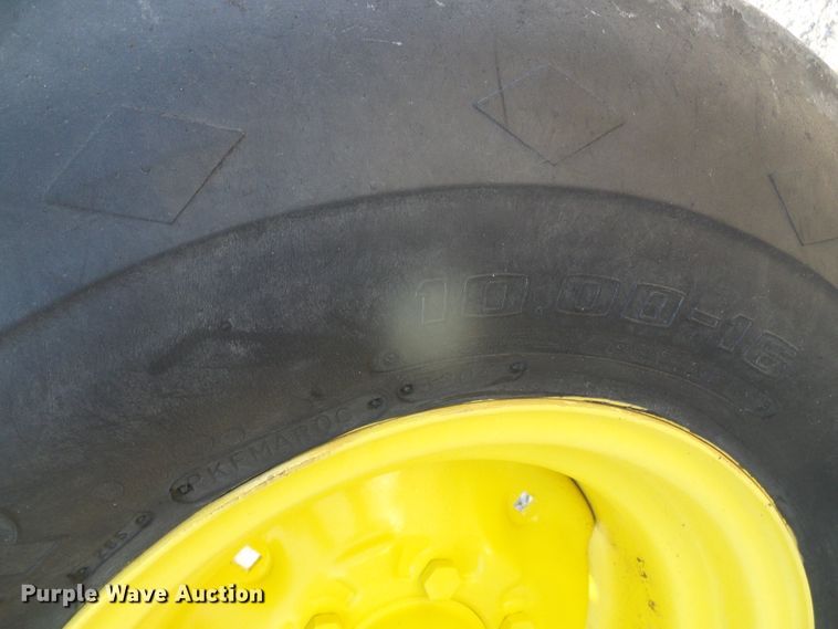 image for item DD0318 1979 John Deere 4040  tractor