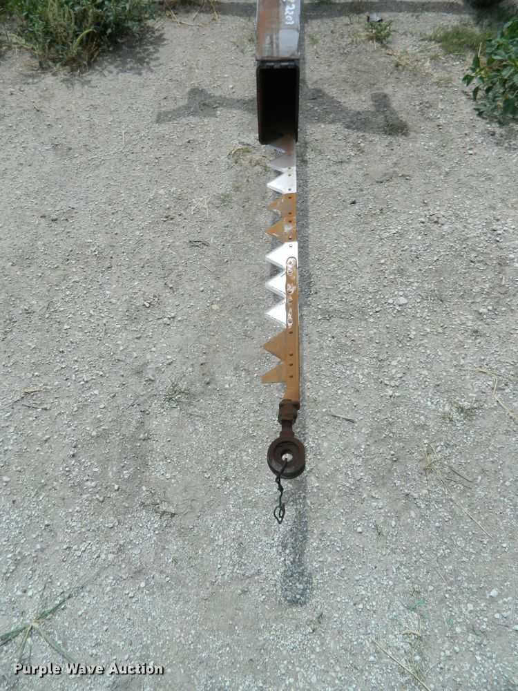 image for item DE4474 Header trailer