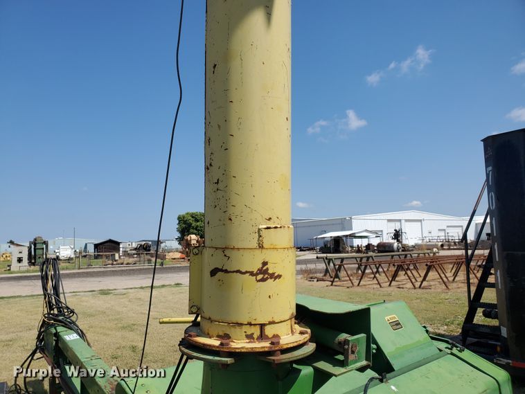 image for item DE4482 John Deere forage harvester
