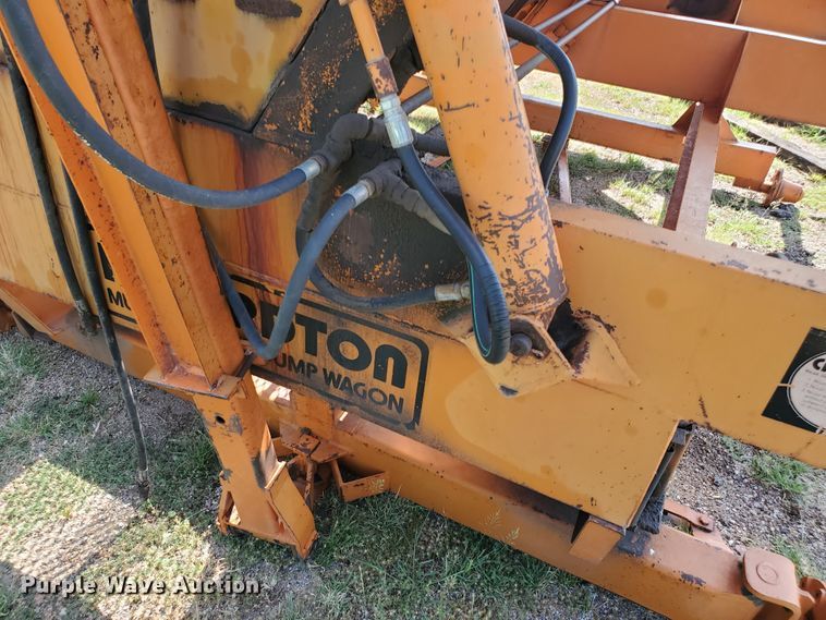 image for item DE4483 Richardton 1200 multi-purpose silage dump wagon