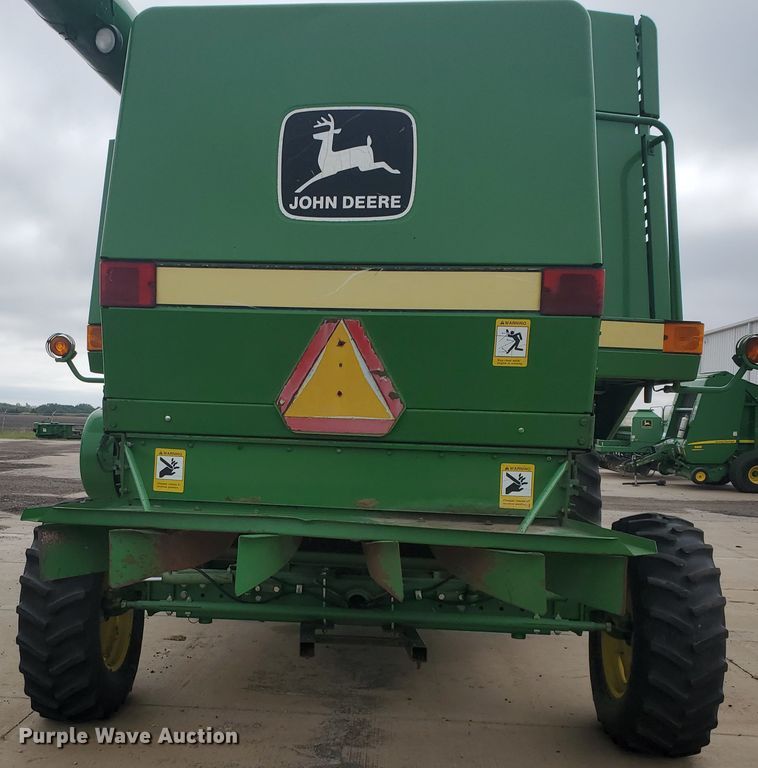 image for item DE4486 John Deere 9500 combine