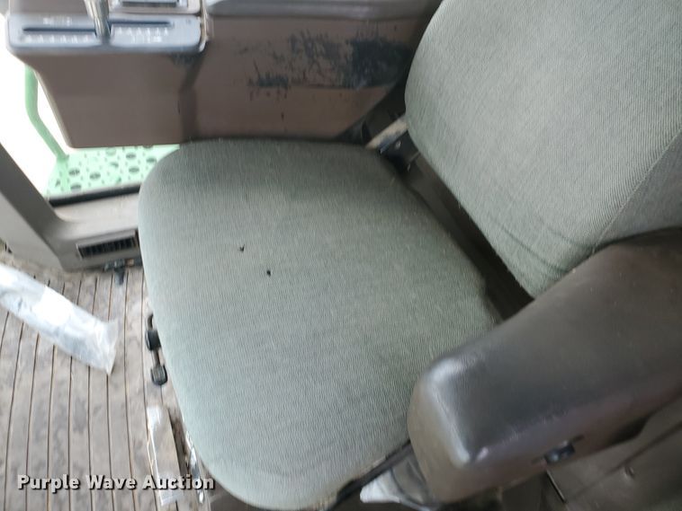 image for item DE4486 John Deere 9500 combine