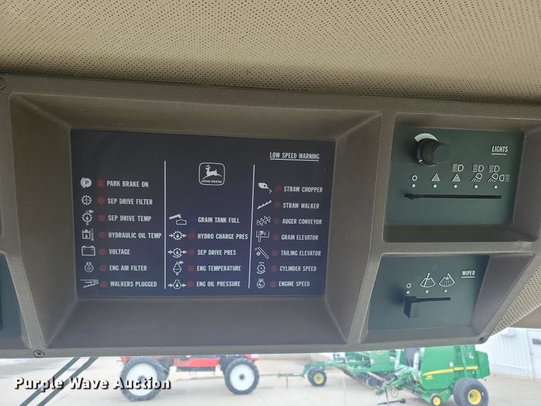 image for item DE4486 John Deere 9500 combine