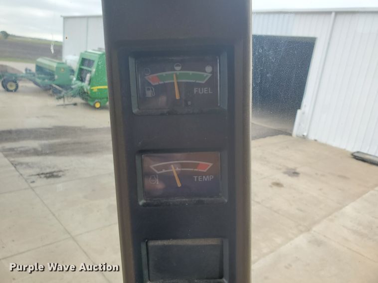 image for item DE4486 John Deere 9500 combine