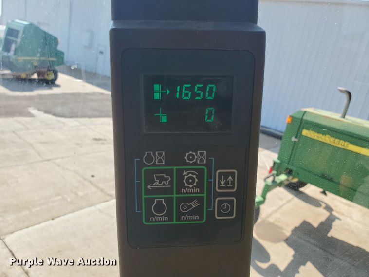 image for item DE4486 John Deere 9500 combine