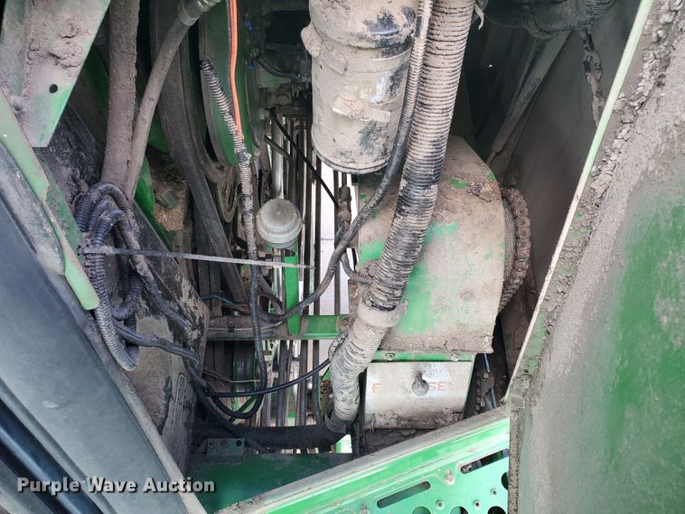 image for item DE4486 John Deere 9500 combine