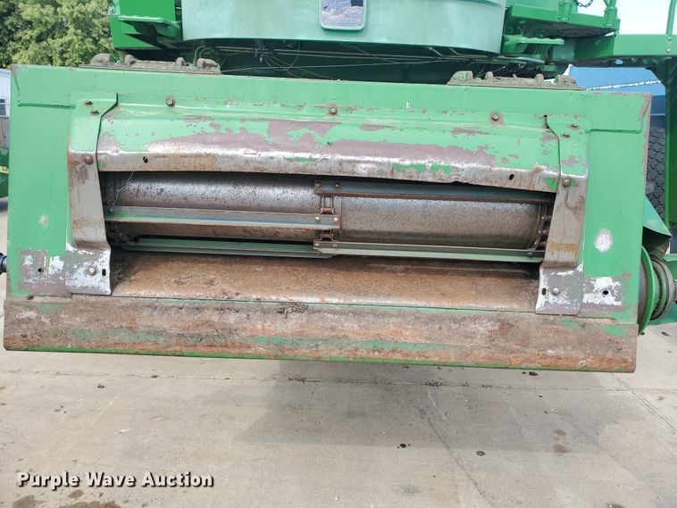 image for item DE4486 John Deere 9500 combine