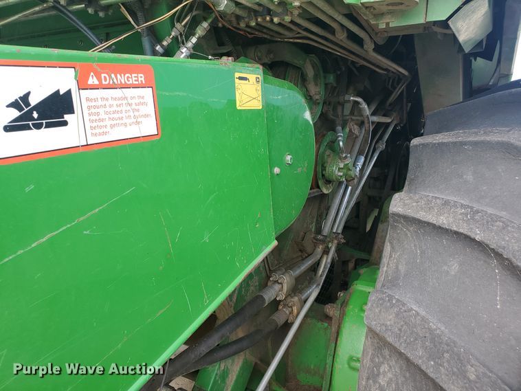 image for item DE4486 John Deere 9500 combine