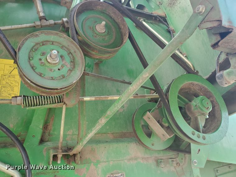 image for item DE4486 John Deere 9500 combine