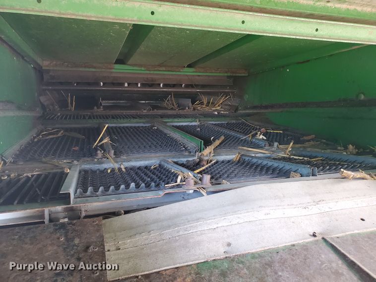 image for item DE4486 John Deere 9500 combine