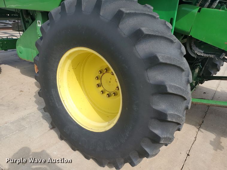 image for item DE4486 John Deere 9500 combine