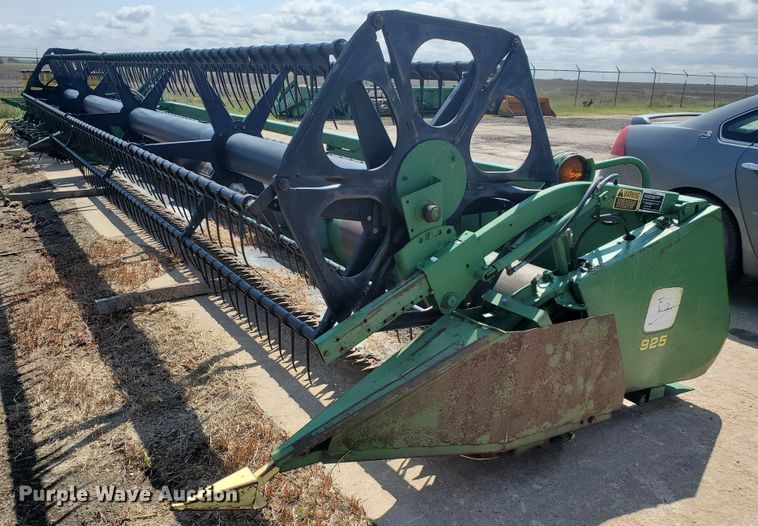 image for item DE4495 John Deere 925F flex head