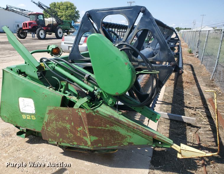 image for item DE4495 John Deere 925F flex head