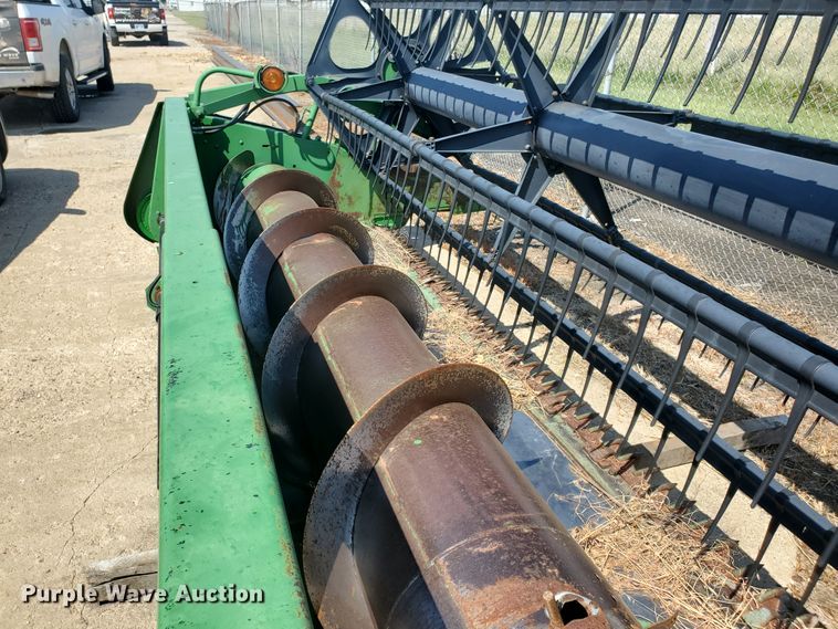 image for item DE4495 John Deere 925F flex head