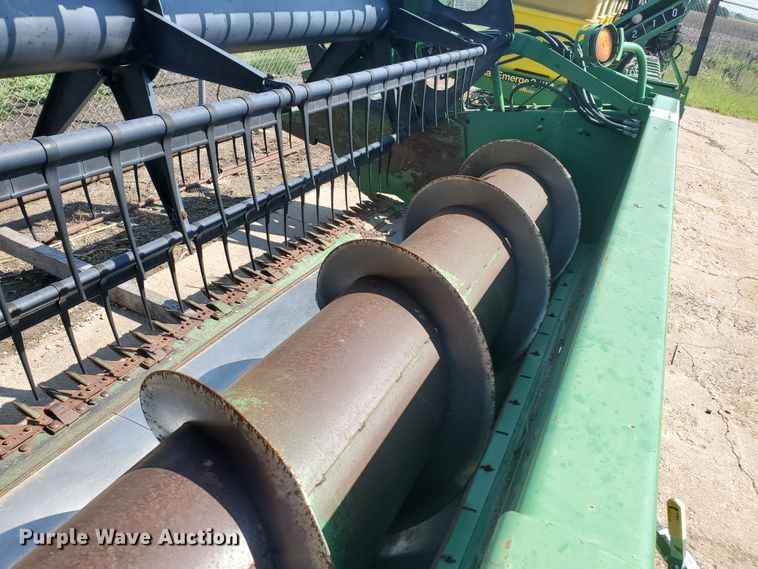 image for item DE4495 John Deere 925F flex head