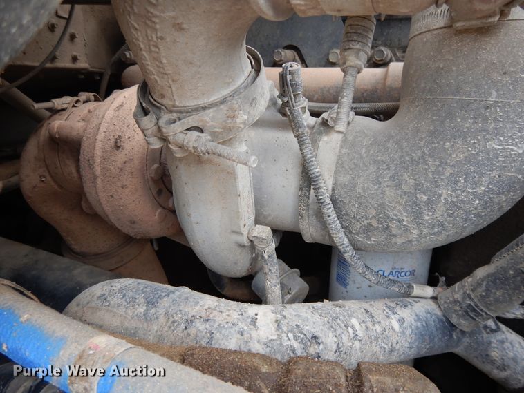 image for item DF5293 2007 Kenworth T300  feed mixer truck