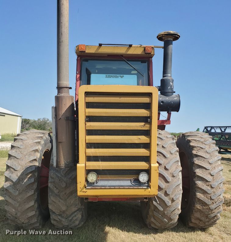 image for item DF5631 1984 Versatile 555  4WD tractor