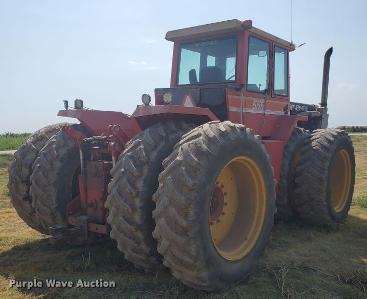 image for item DF5631 1984 Versatile 555  4WD tractor