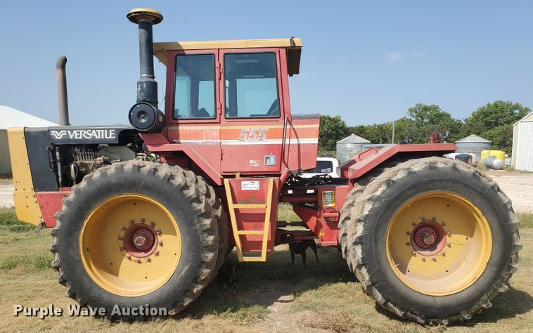 image for item DF5631 1984 Versatile 555  4WD tractor