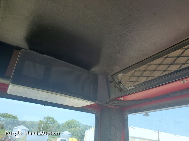 image for item DF5631 1984 Versatile 555  4WD tractor