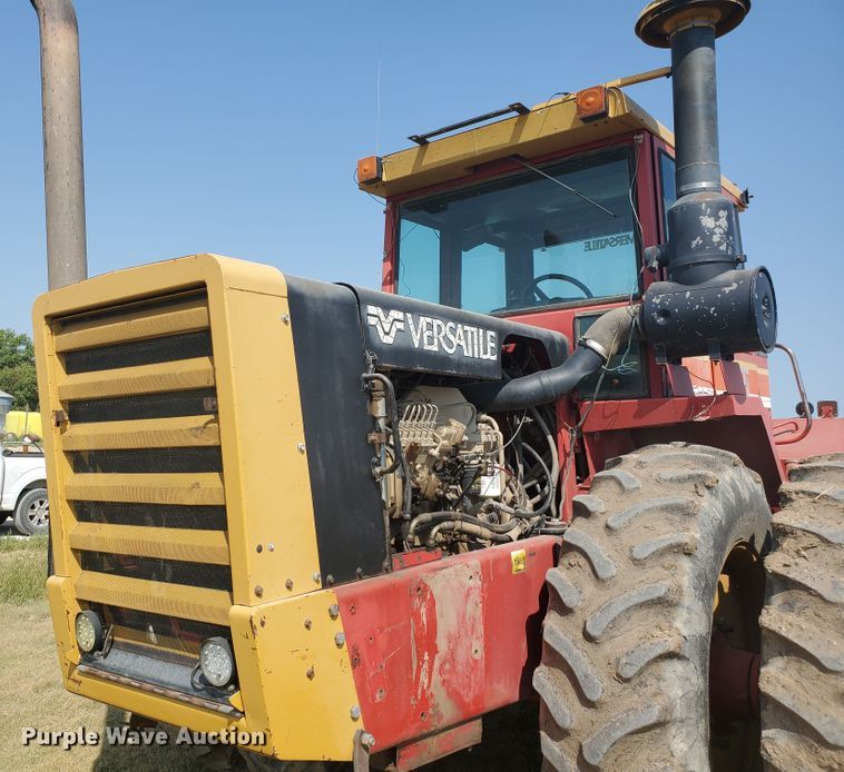 image for item DF5631 1984 Versatile 555  4WD tractor