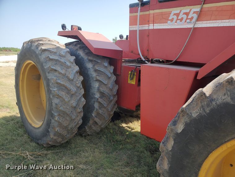 image for item DF5631 1984 Versatile 555  4WD tractor