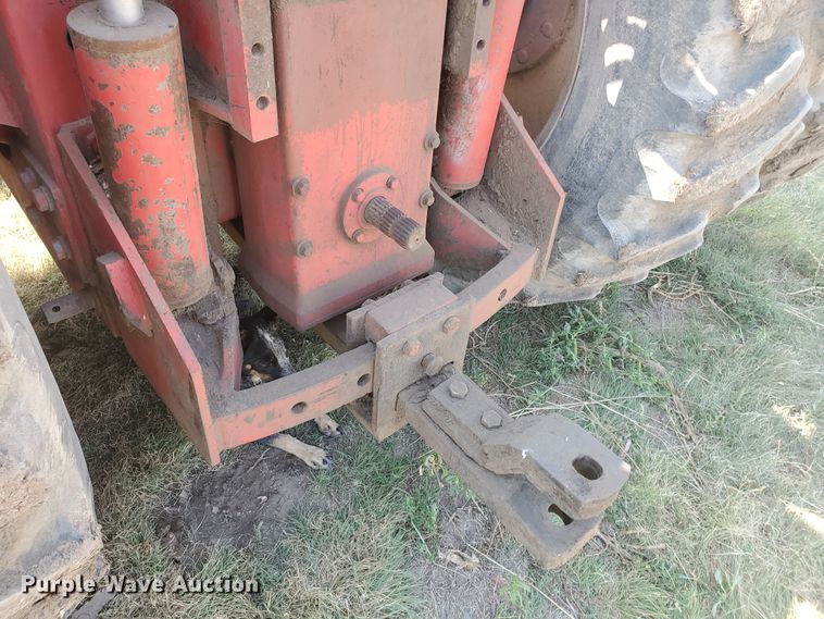 image for item DF5631 1984 Versatile 555  4WD tractor