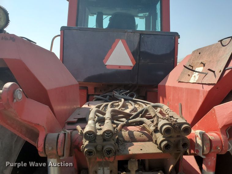 image for item DF5631 1984 Versatile 555  4WD tractor