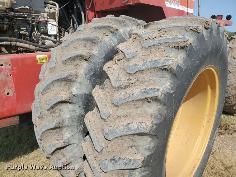 image for item DF5631 1984 Versatile 555  4WD tractor