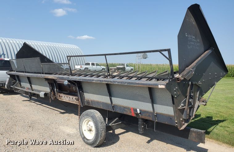 image for item DF7551 Deutz Allis sunflower rigid head