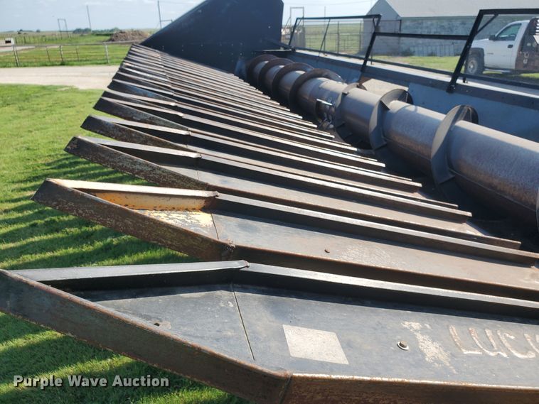 image for item DF7551 Deutz Allis sunflower rigid head