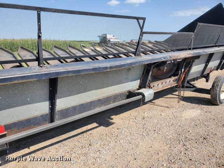 image for item DF7551 Deutz Allis sunflower rigid head