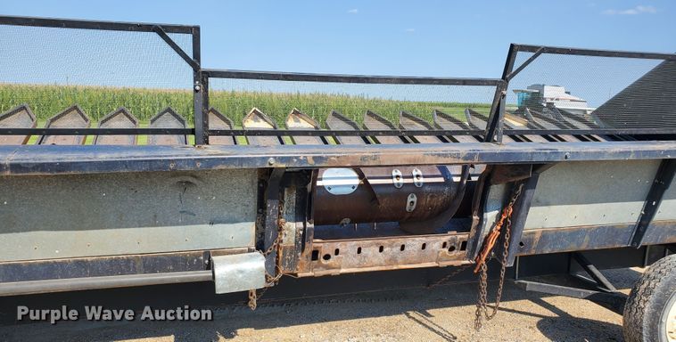 image for item DF7551 Deutz Allis sunflower rigid head