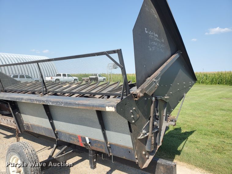 image for item DF7551 Deutz Allis sunflower rigid head