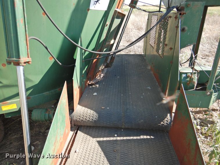 image for item DG1439 Arts-Way SupRaMix 15002M5 grinder/mixer