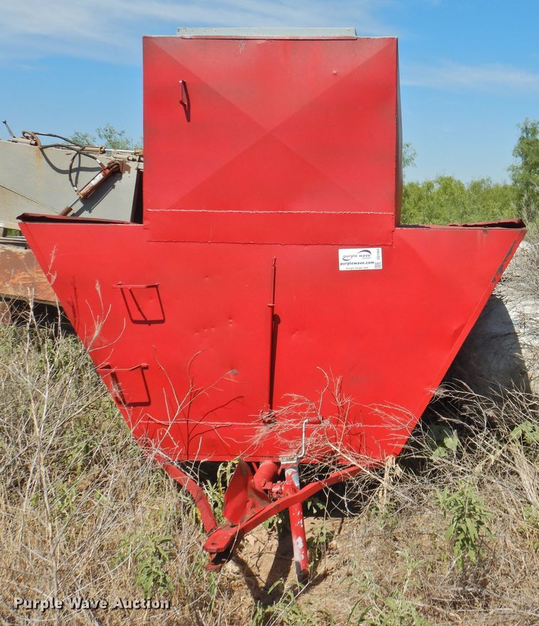 image for item DG1444 Mobile livestock self-feeder