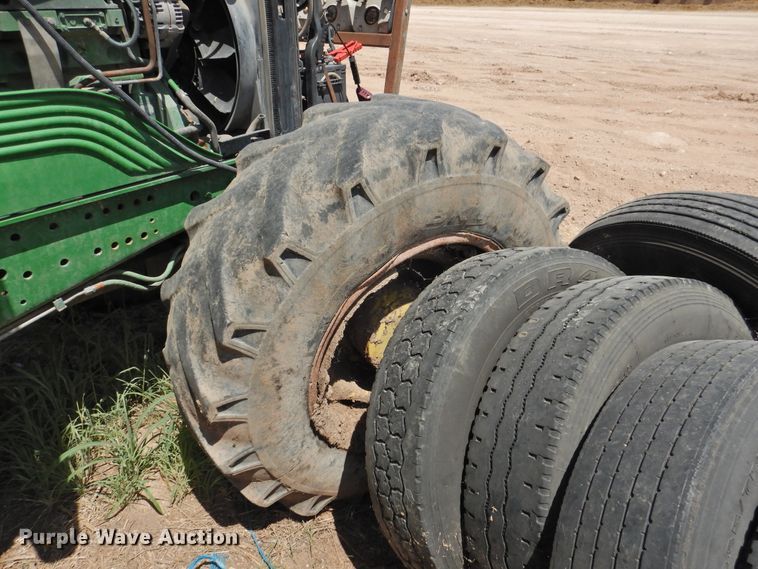 image for item DG1445 2010 John Deere 7330  MFWD tractor