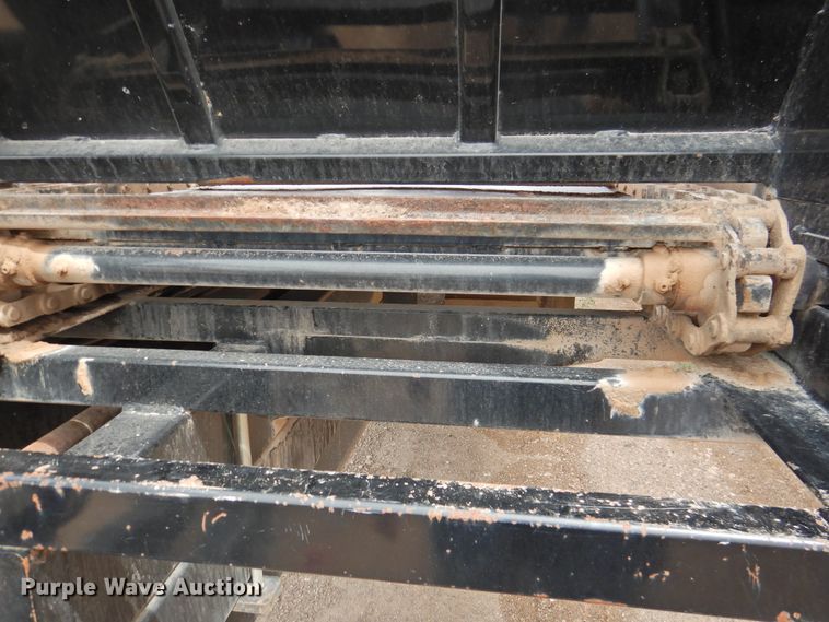 image for item DG1446 2018 Fehr manure spreader / silage wagon