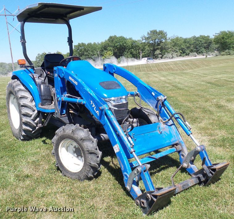 image for item DG2025 New Holland TC45D  MFWD tractor